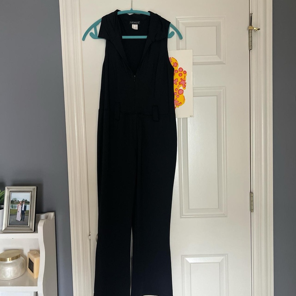 VENUS Elegant Black Jumpsuit